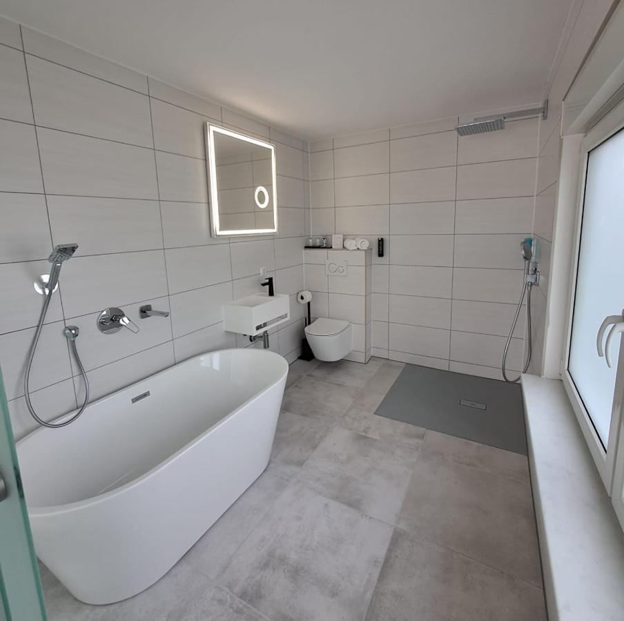 Fehrbellin Hotel Rhin Inn מראה חיצוני תמונה