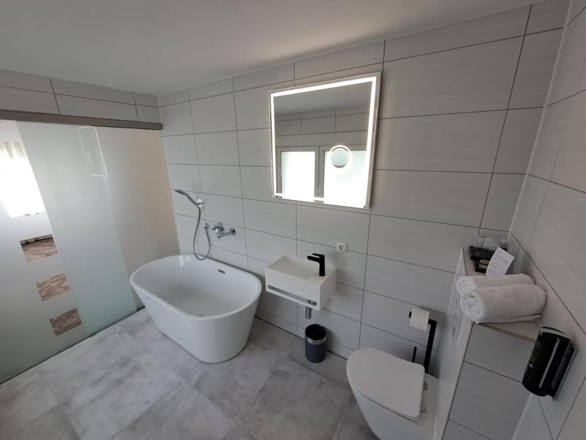 Fehrbellin Hotel Rhin Inn מראה חיצוני תמונה