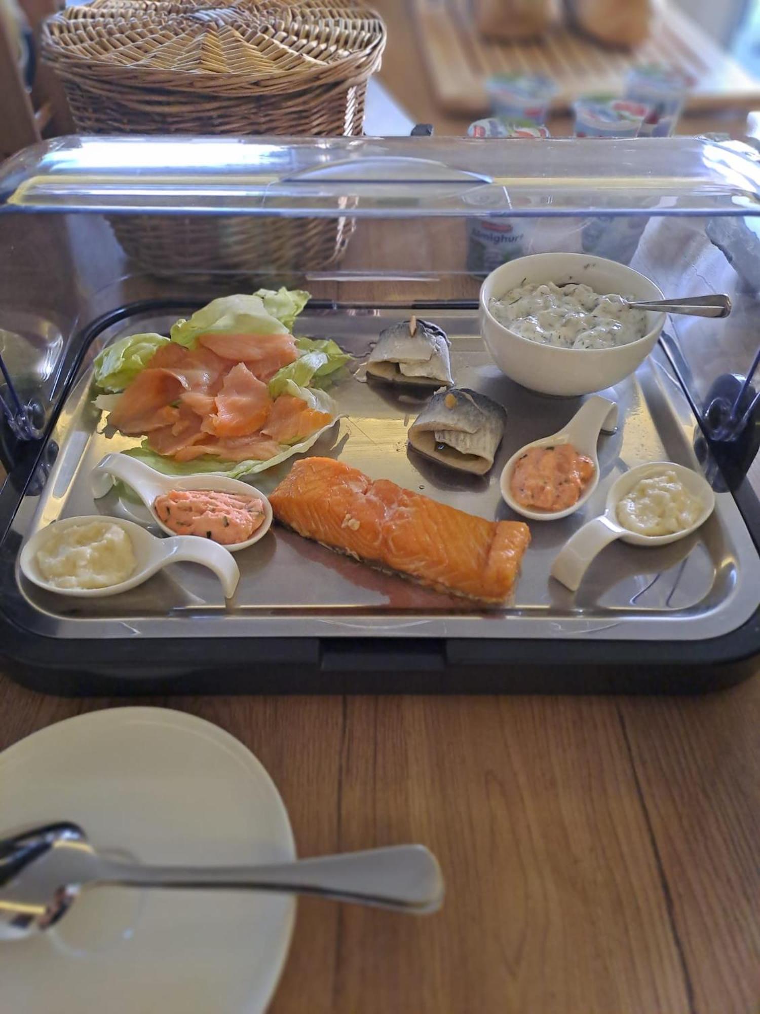 Fehrbellin Hotel Rhin Inn מראה חיצוני תמונה