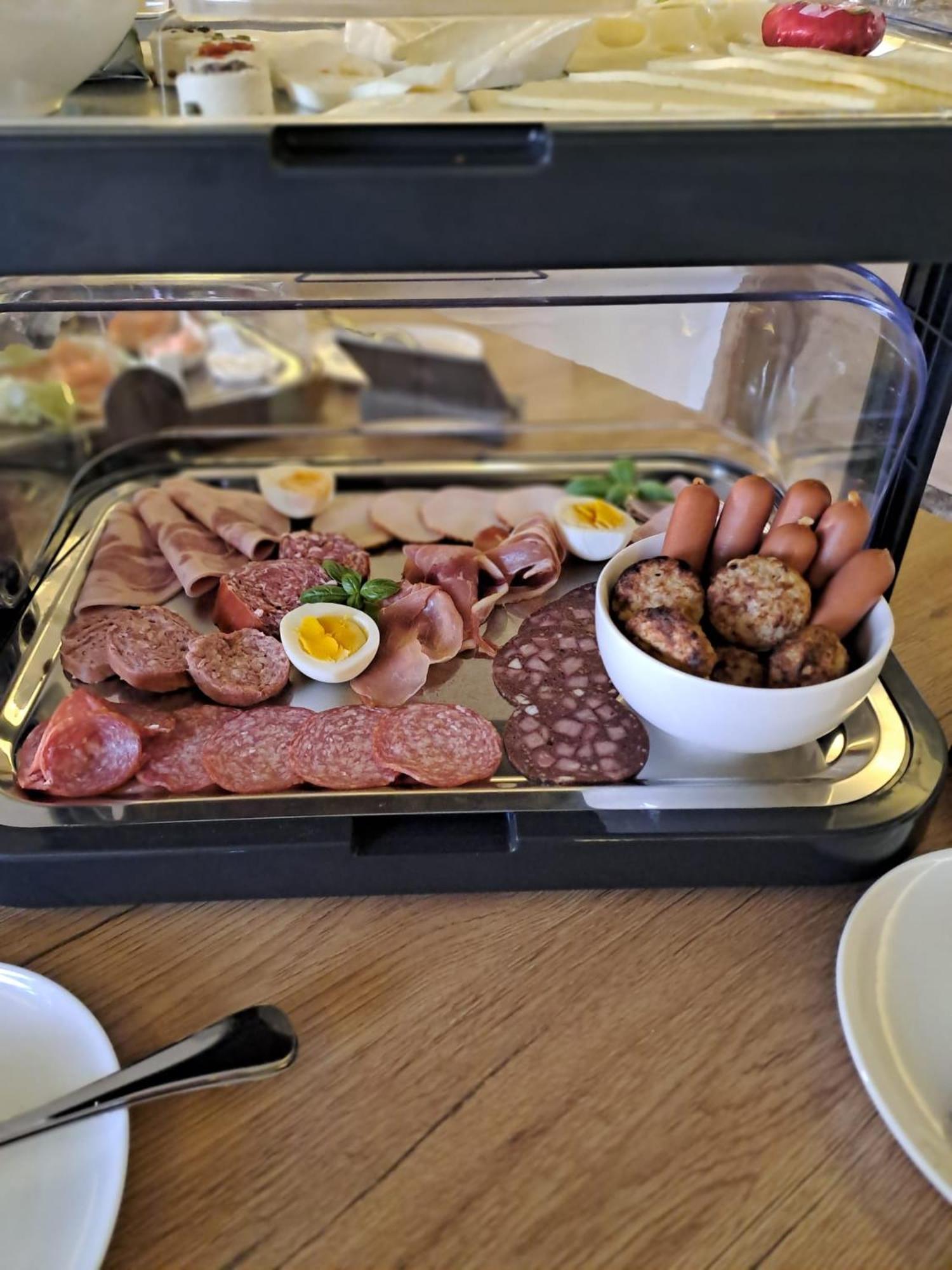 Fehrbellin Hotel Rhin Inn מראה חיצוני תמונה